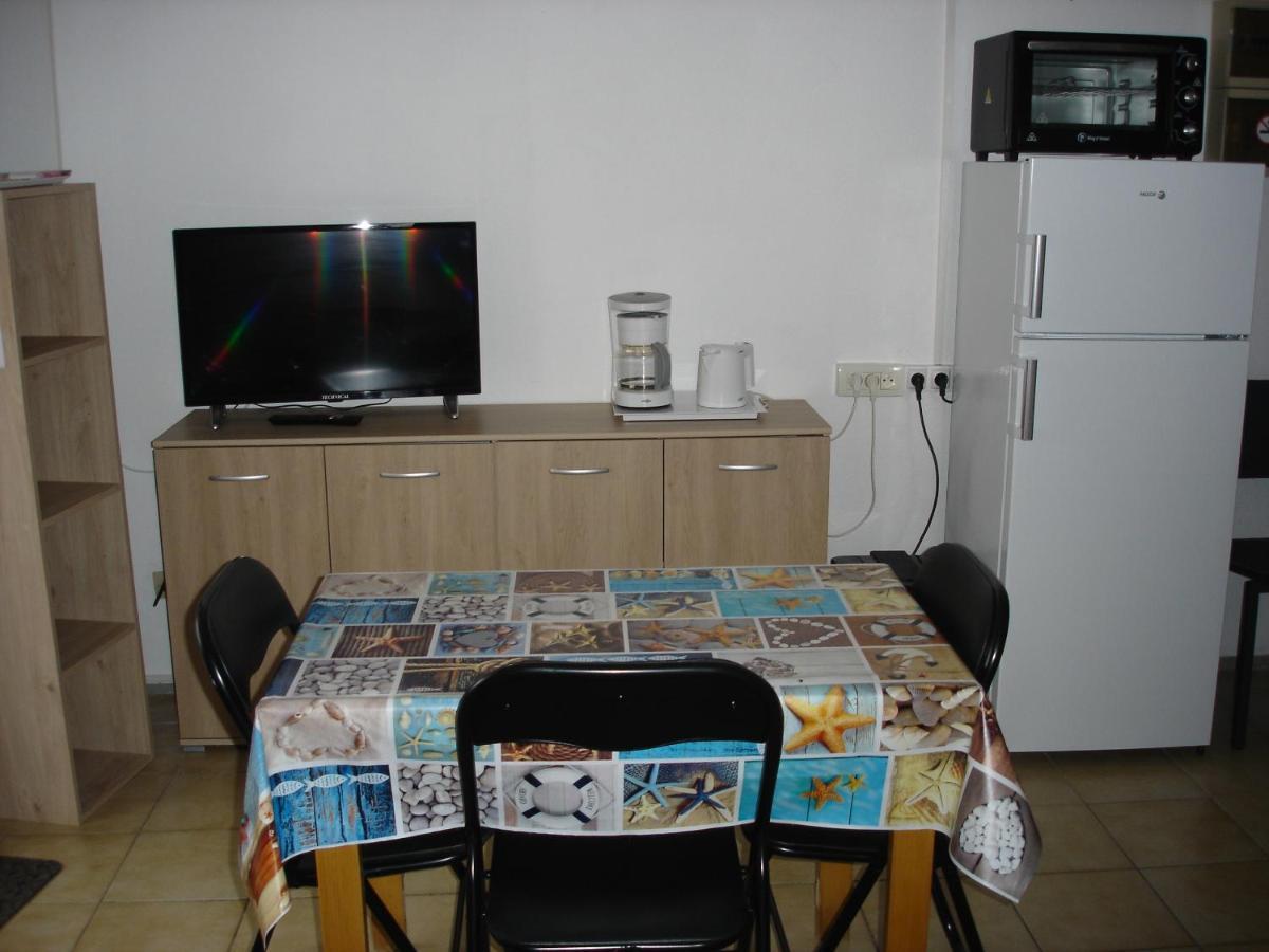 Апартаменти La Brise Marine Entre Mer Et Lac Marin, Terrasse, 5Mn De La Plage Wifi Пор-ла-Нувель Екстер'єр фото